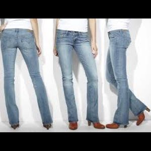 LEVI'S Women's Size 29 Skinny Boot Cut Jean